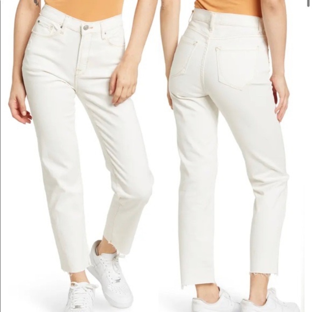 Kensie Jeans | VintageLuxe | The Slim | Skinny White Denim Frayed Ankle Jean